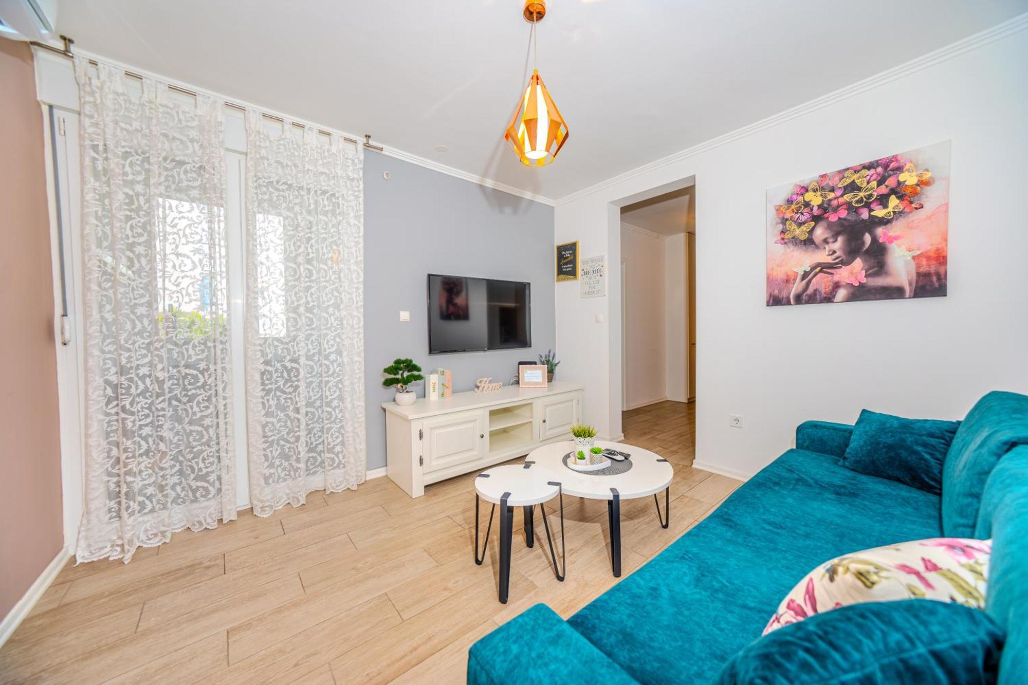Split Apartment M&T ภายนอก รูปภาพ