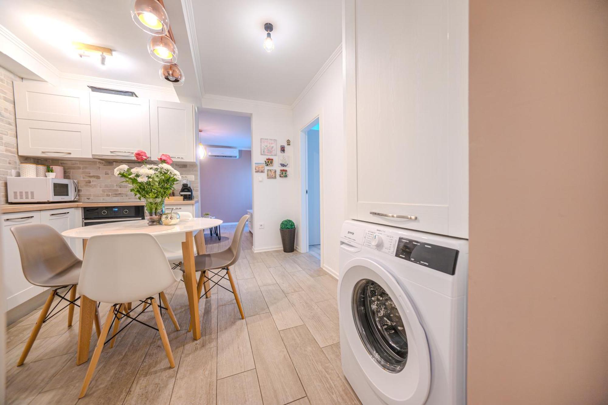 Split Apartment M&T ภายนอก รูปภาพ