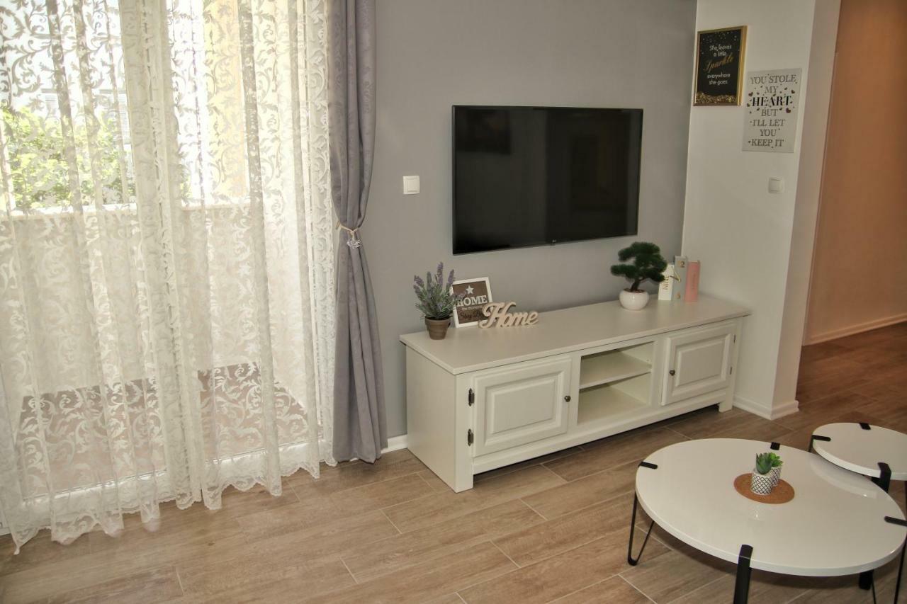 Split Apartment M&T ภายนอก รูปภาพ